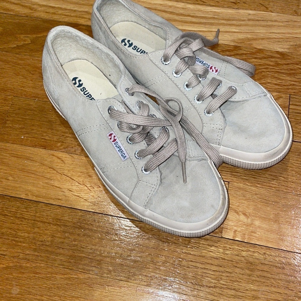 ♡SUPERGA sneaker with sherpa inside size 7.5